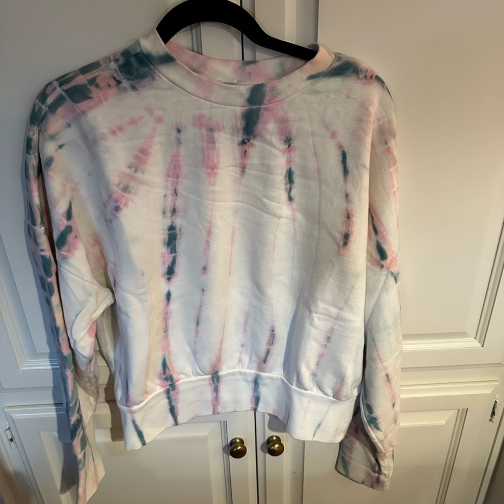Old Navy Sweatshirt